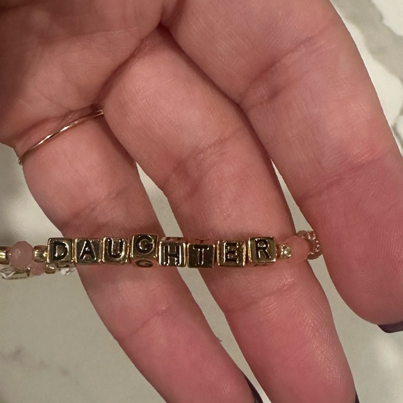 Beaded daughter bracelet - Picture 3 of 3